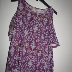 St John's bay cold shoulder top